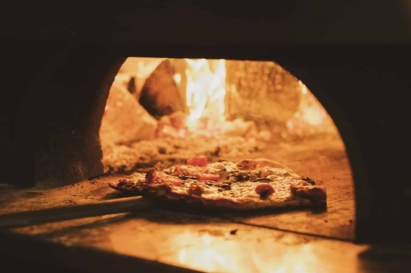 Entretien d'un four à pizza : Les précautions à prendre en compte